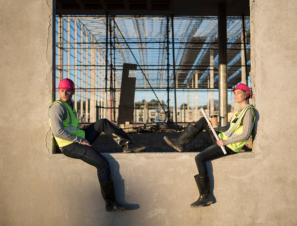 Construction Worker - Portada